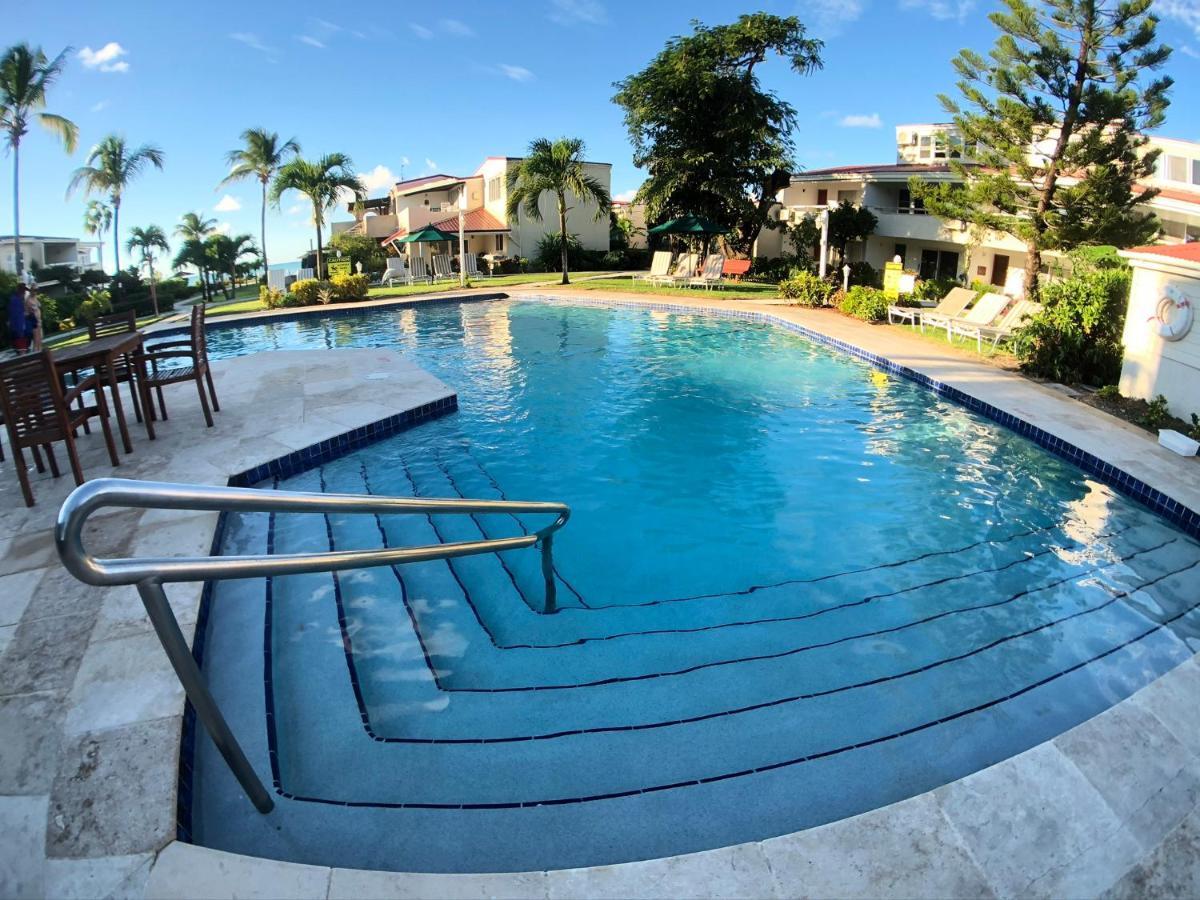 Dickenson Bay Oasis At Antigua Village St. John's Екстер'єр фото
